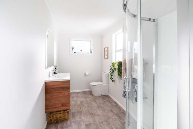 45 Paetai Road Ohinewai_25