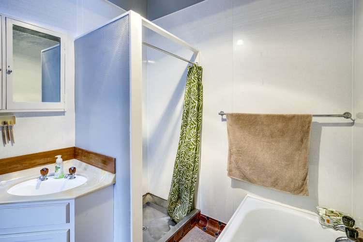 603 Willowpark Road South Akina_21