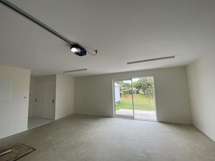 241 Austin Road Dairy Flat_19