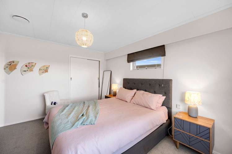 345 Westminster Avenue Tamatea_20