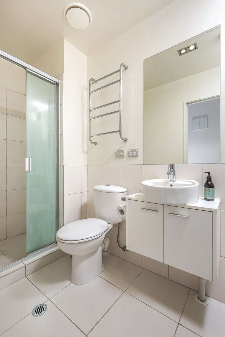 4w/435 New North Road Kingsland_11