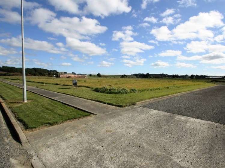 12 George Street Bulls_3