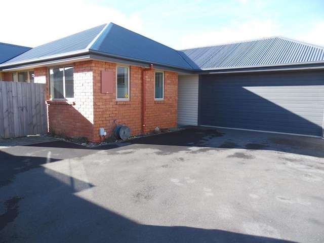 Double glazed house on rear section