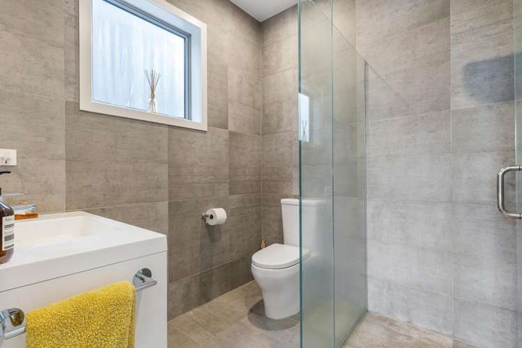 4 Catalina Bay Drive Hobsonville_17