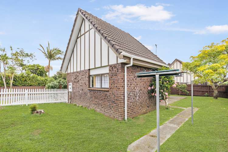 1/20 Kentigern Close Pakuranga_21