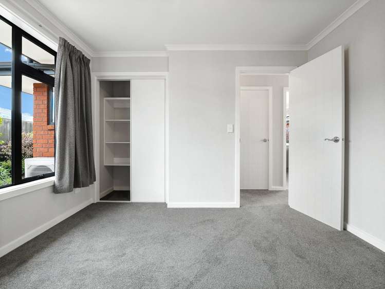 32a Baker Street Caversham_13