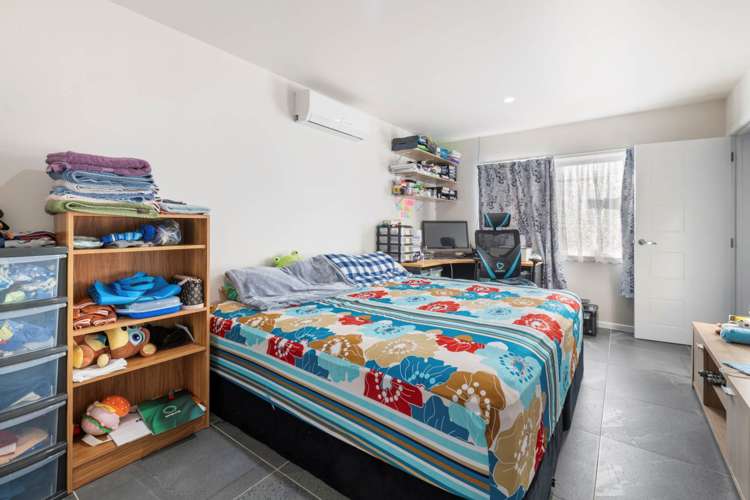 16 Farnborough Crescent Mangere_16