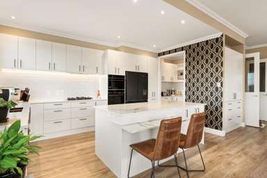 166 Oriental Parade_1
