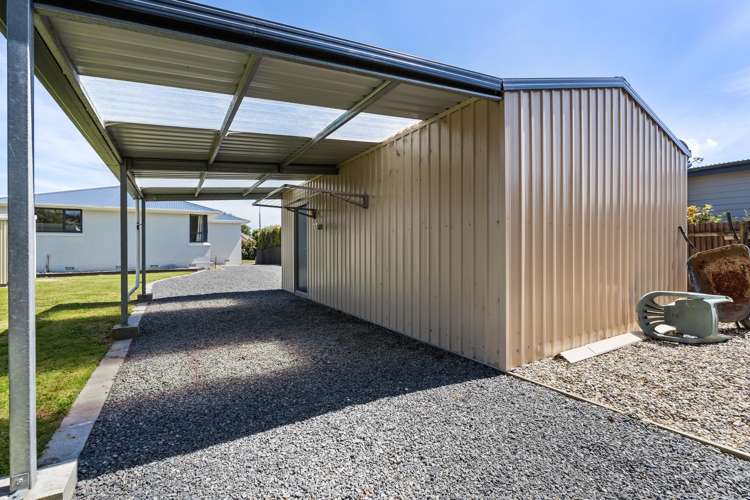 39 Lyon Street Glengarry_23