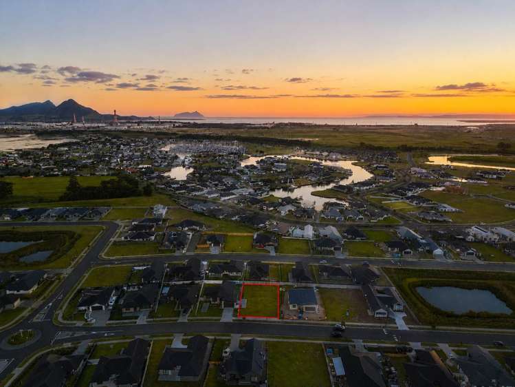 21 Te Piriti Road One Tree Point_12