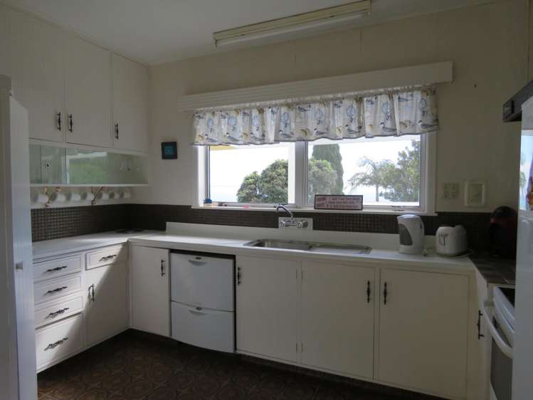 1/10 Seaview Road Cable Bay_5