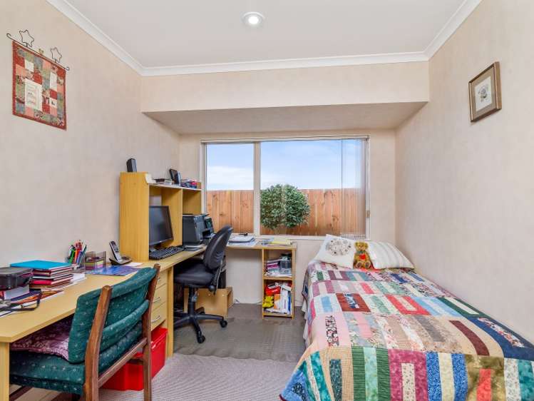 17 Heaphy Place Pukehangi_8