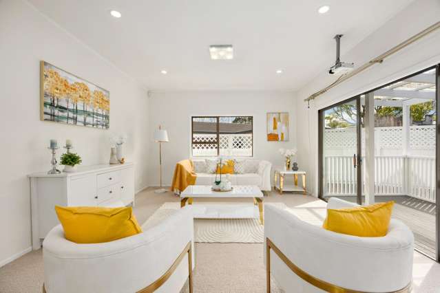 1042 Great North Road Point Chevalier_1