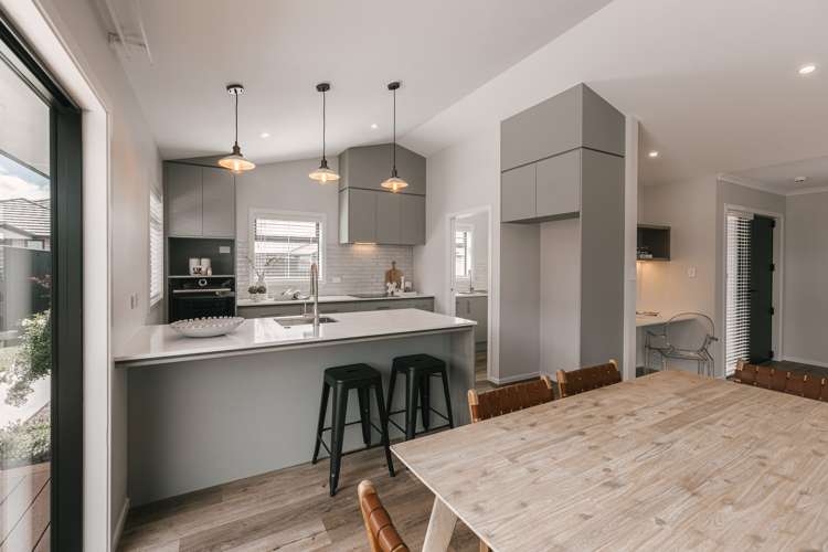 27 Daniel Place Kelvin Grove_6