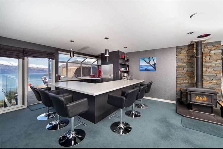 52 Greenstone Place Fernhill/Sunshine Bay_6