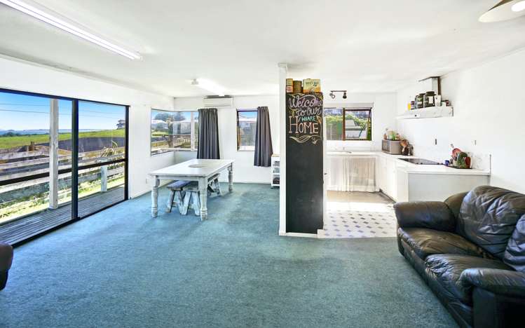 4b Ngaparaoa Drive Maketu_4