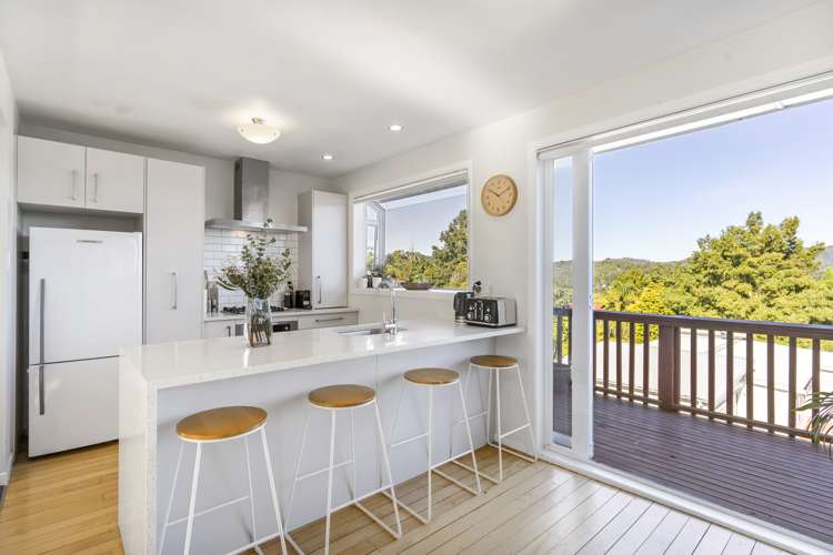 162 Glengarry Road Glen Eden_11