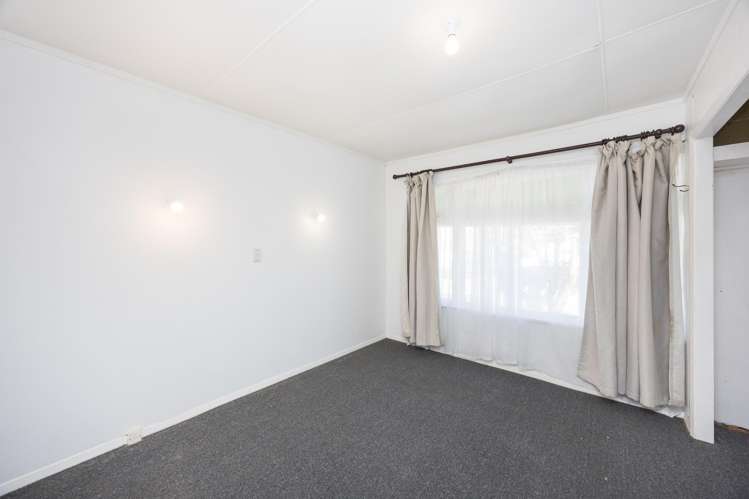 25 Raukawa Street Himatangi Beach_8