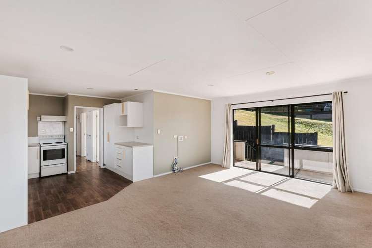 80B Coopers Road Gate Pa_6
