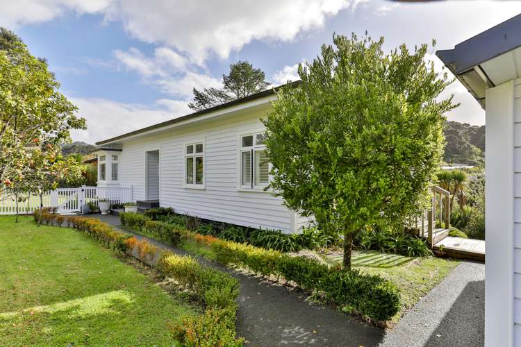14 Landing Road Titirangi_27