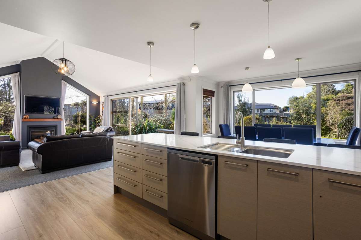 14 Cabernet Close_4