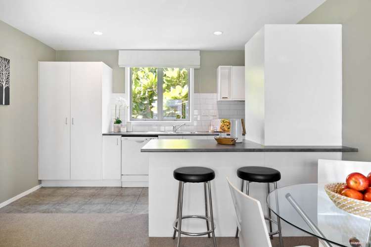 18/29 Rossmay Terrace Mount Eden_6