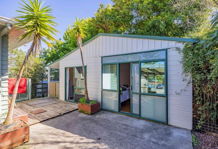 438 Don Buck Road Massey_9