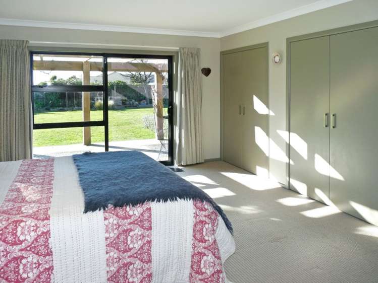 10 Mayer Crescent Wakefield_9