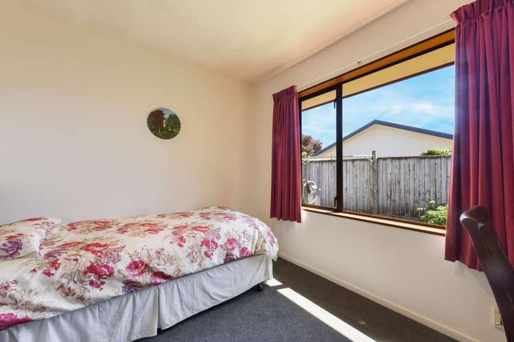 3 Maple Crescent Richmond_14