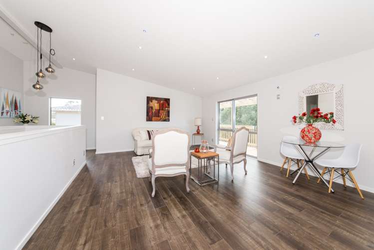 12a Woodglen Road Glen Eden_1