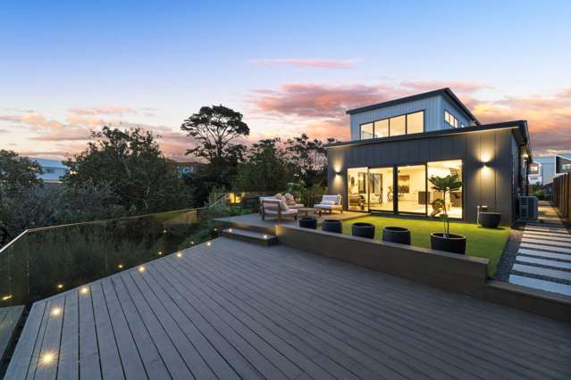 Sophistication Meets Nature Beauty