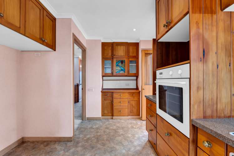 64 Waiwaka Terrace Strandon_11