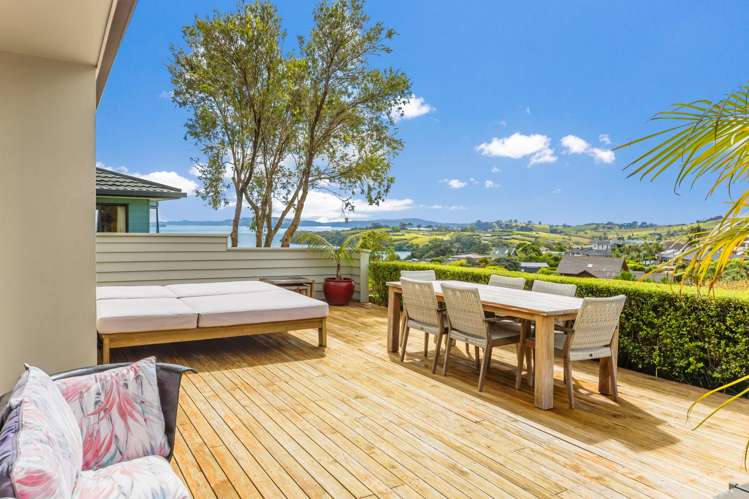 14B Alexander Road Algies Bay_32