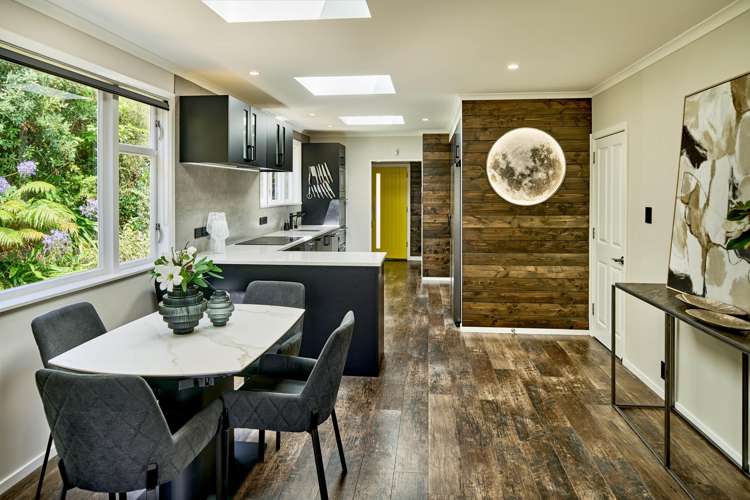 71 Wyndrum Avenue Waterloo_6