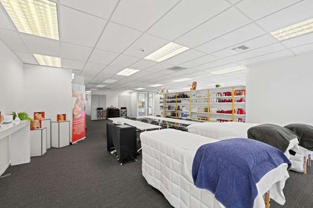15B Leslie Hills Drive City Centre_4
