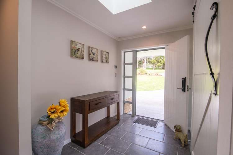 30 Lloyd Drive Wainui_6