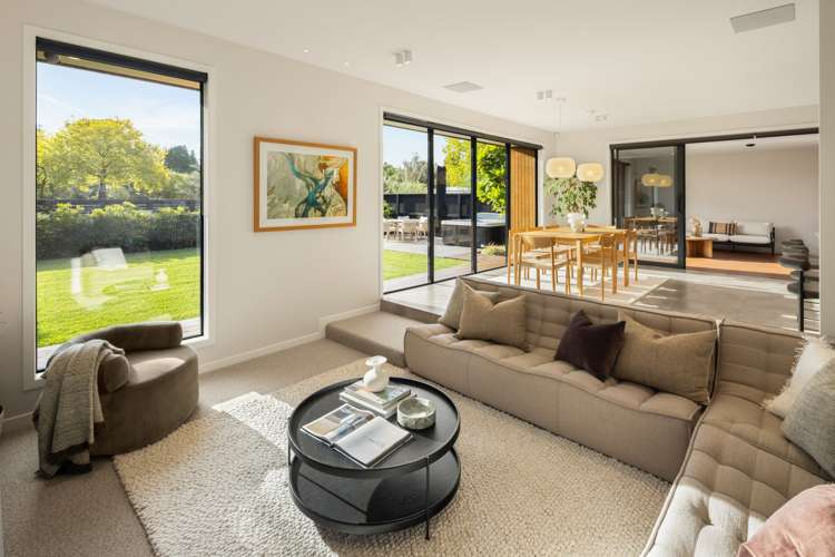 12 Jellicoe Drive Hamilton East_13