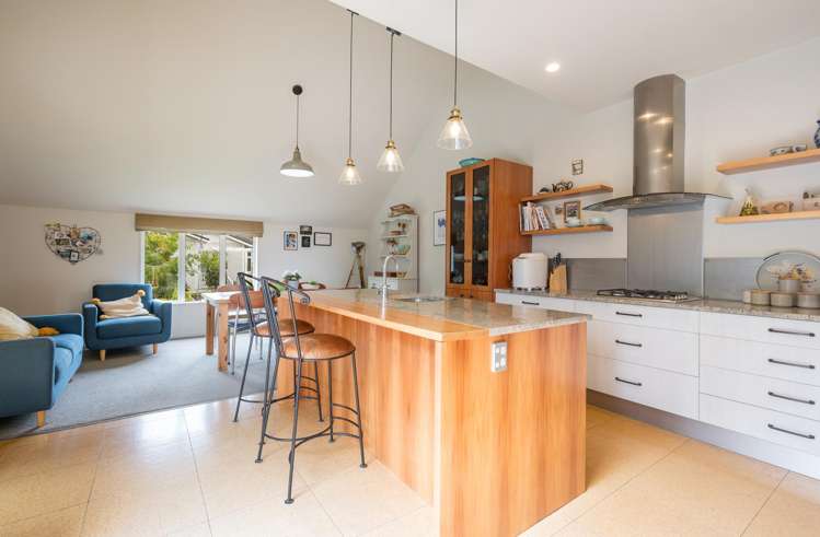 5 Montebello Avenue Stoke_10
