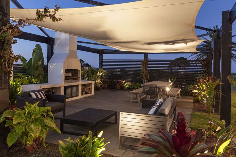 21 Adamson Road Taipa_16