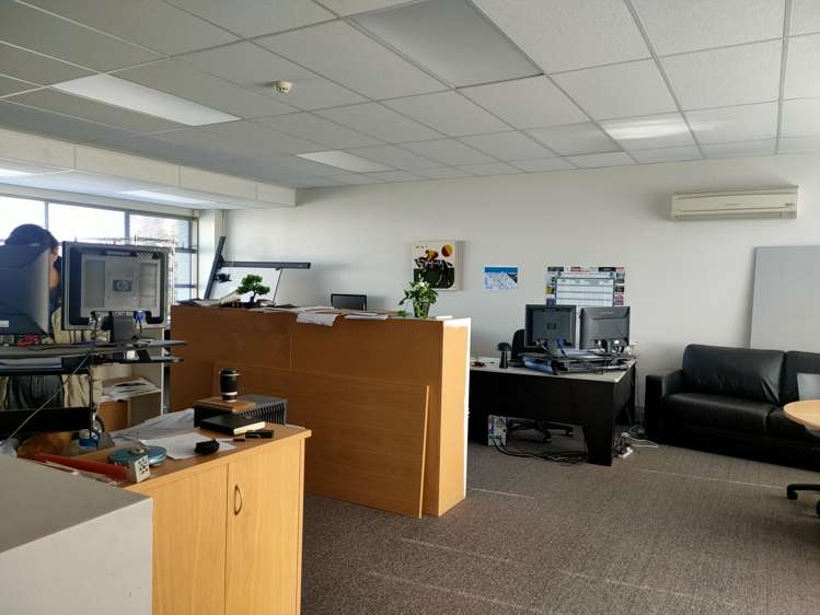 4/41 Sir William Pickering Drive Burnside_2