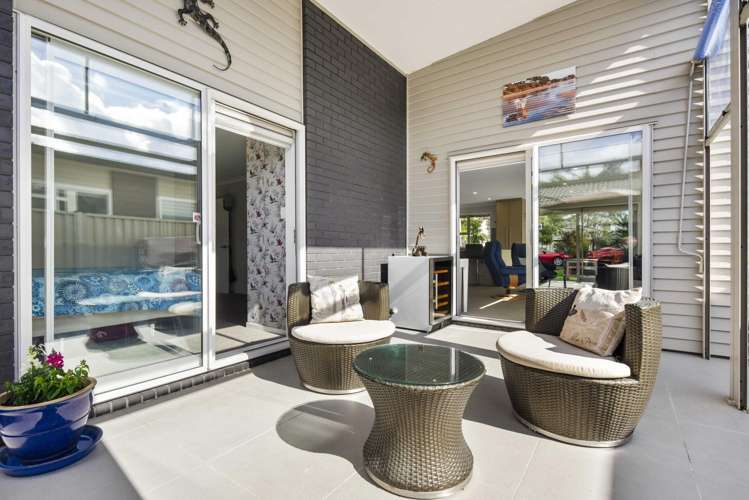 11 Laurie Street Red Beach_1