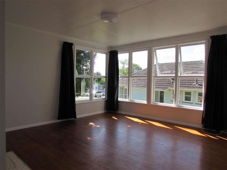 6 Albrecht Avenue Mount Roskill_2
