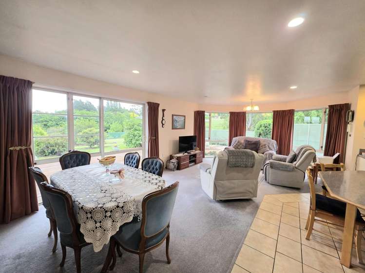 79 Maudes Road Deborah_17