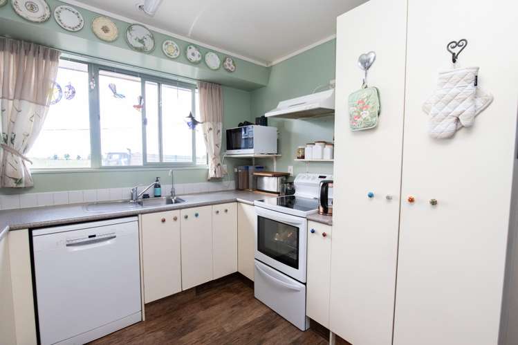 53 River Road Ngatea_7