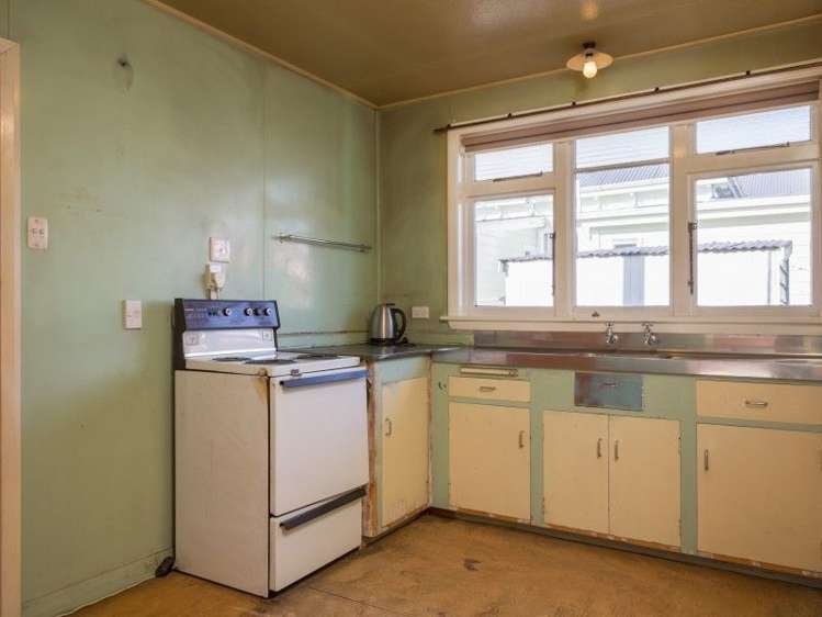 151 Weld Street Redwoodtown_7