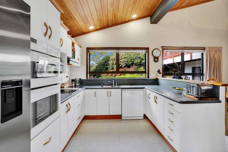 97 Manutahi Road Tarurutangi_24