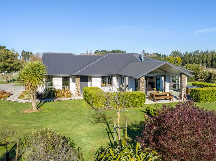 421 Belvedere Road Carterton_2