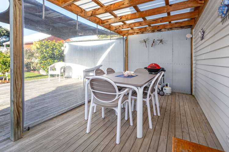 102 Robert Street Thames_17