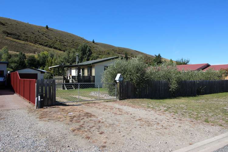 84 Shields Street Clyde_14