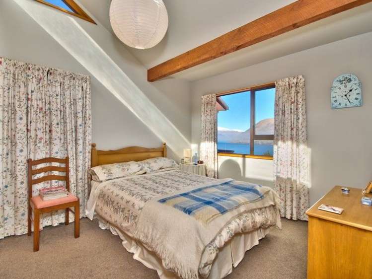 14a Cameron Place Fernhill/Sunshine Bay_9